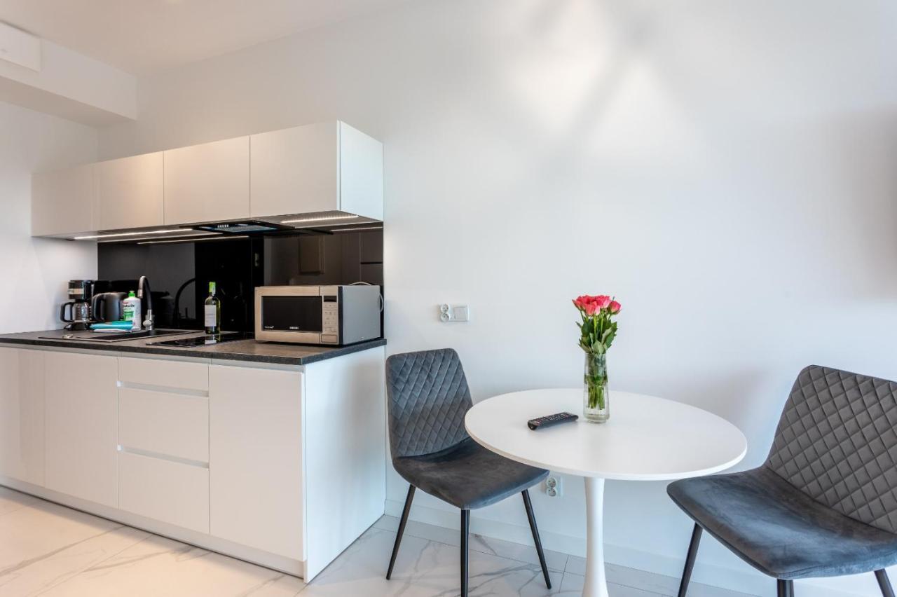 Lividus Apartament 328 ชวีโนวิชแจ ภายนอก รูปภาพ